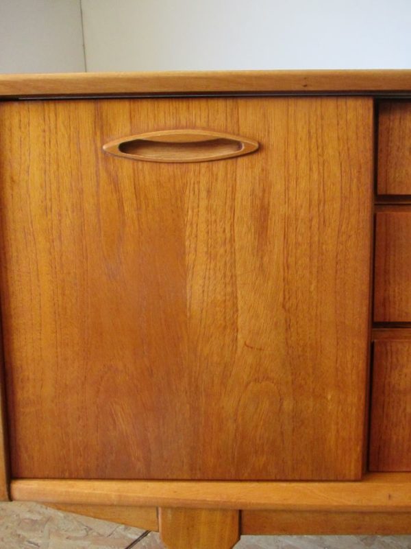 Smallest Jentiques sideboard 351 - Image 5