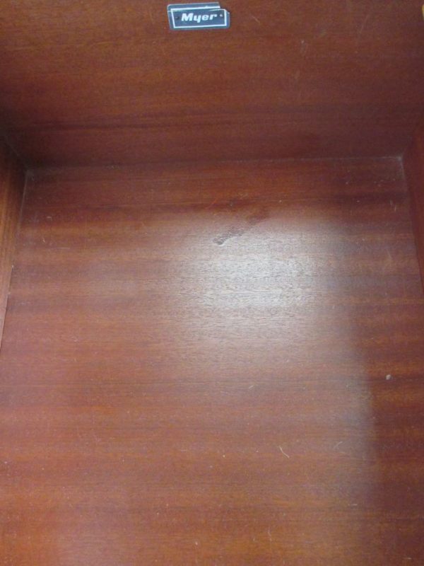 Myers coffe table storage bench 179 - Image 6