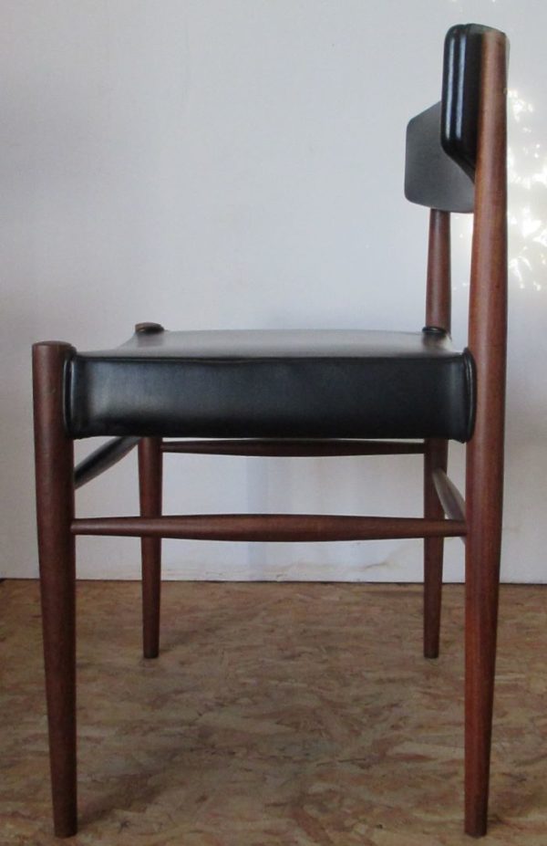 4 teak chairs 934 - Image 13