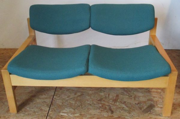 Small sofa 942 - Image 2