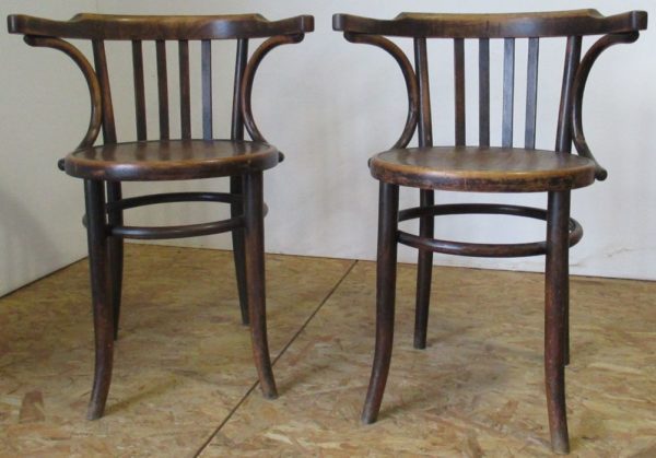 Pair of bent-wood armchairs 946