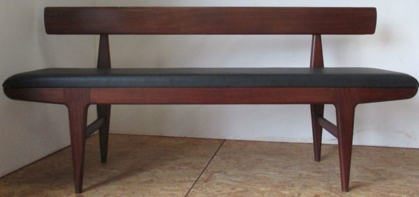 Banc scandinave en teck 941