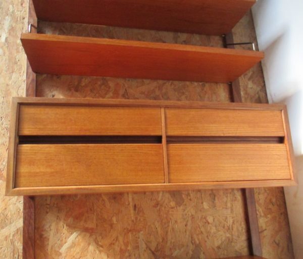 P.Cadovious shelving 949 - Image 4