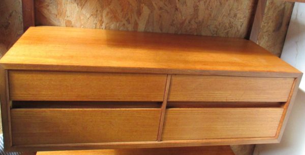 P.Cadovious shelving 949 - Image 5