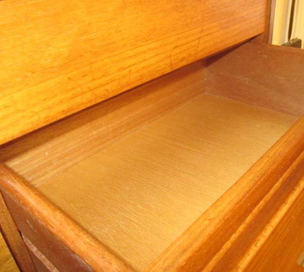 P.Cadovious shelving 949 - Image 9