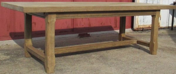 Large Farmer oak dining table 133 – Image 2