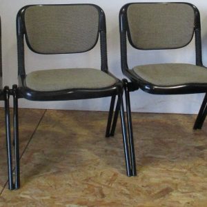 4 Vertébra chairs 947