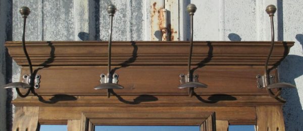 Wall stand coat 134 - Image 8