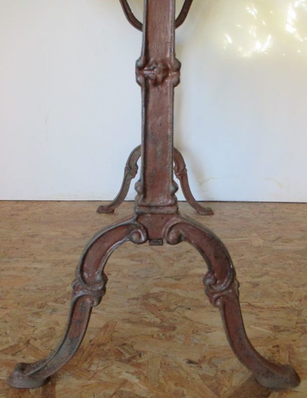 Old french café table 446 - Image 8