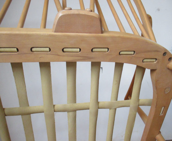 Ercol Sofa 2 seats - Image 8