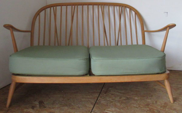 Ercol Sofa 2 seats
