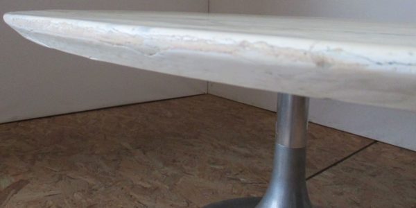 Table basse Ovale en résine 112 – Image 3