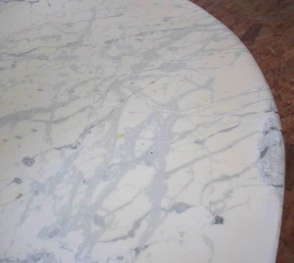 Table basse Ovale en résine 112 – Image 6