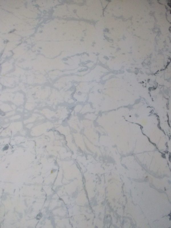 Table basse Ovale en résine 112 – Image 9