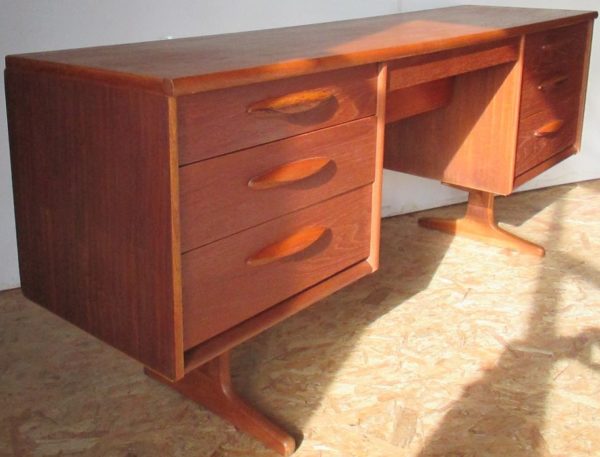Bureau en teck Austin Suite 710 – Image 3
