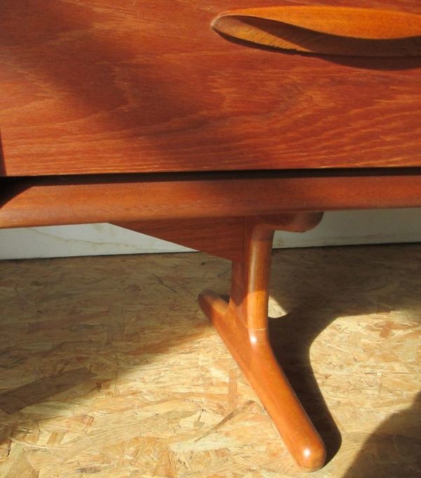 Bureau en teck Austin Suite 710 – Image 8