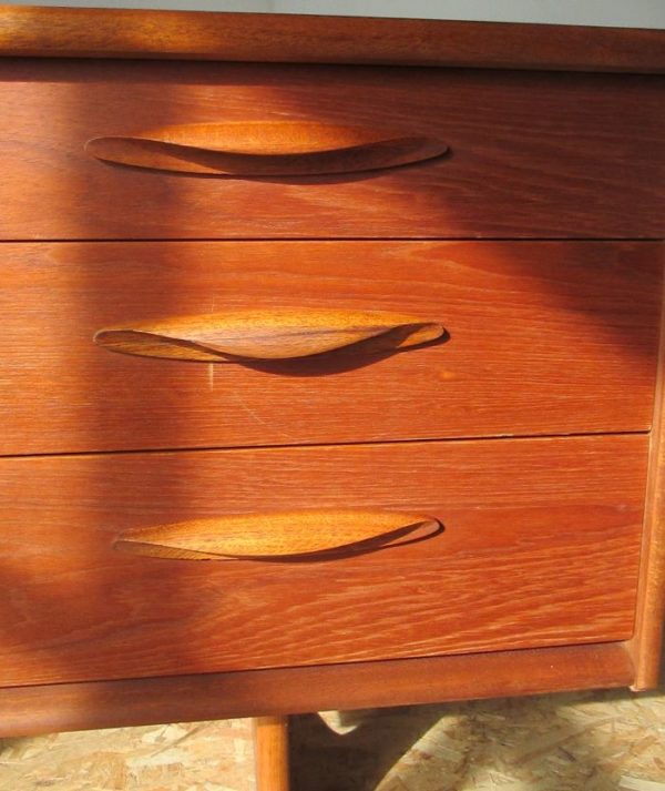 Bureau en teck Austin Suite 710 – Image 11