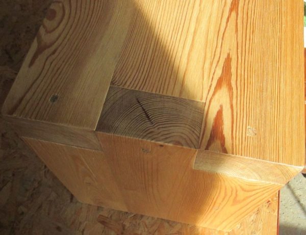 Pinewood Bedside table 119 – Image 11